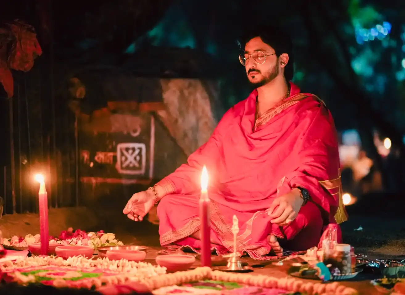 Students practicing authentic Tantra sadhana at Nabatara Institute, a top Tantra sadhana institute in India