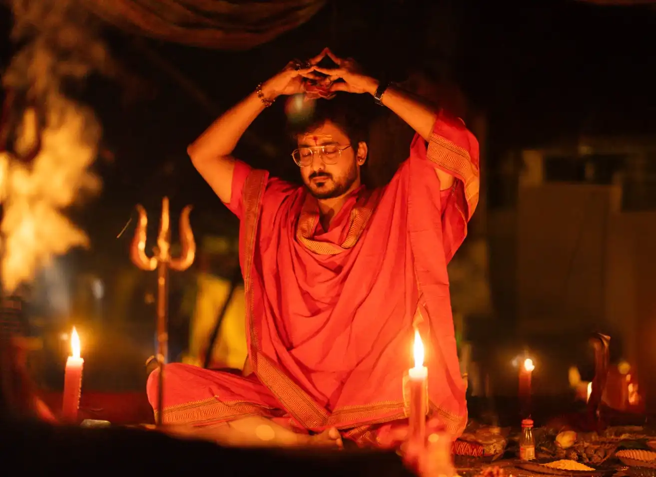 Students practicing authentic Tantra sadhana at Nabatara Institute, a top Tantra sadhana institute in India