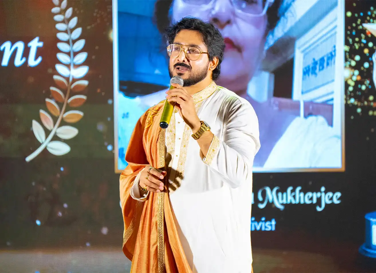Students learning authentic Vedic astrology and Vastu course online at Nabatara Institute with Gaurav Tribedi
