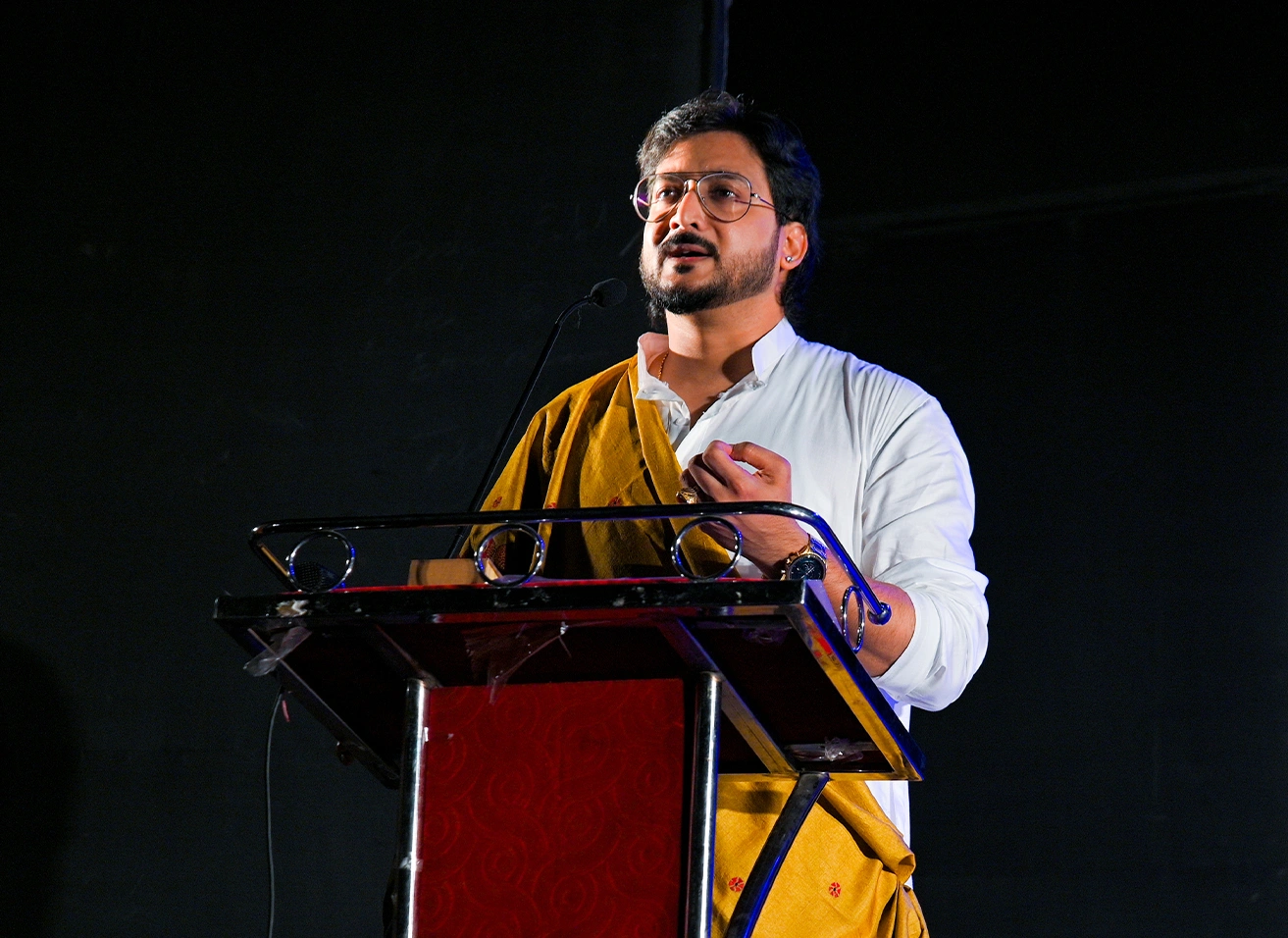 Student learning Vedic astrology and horoscope analysis at Nabatara Institute of Astrology India