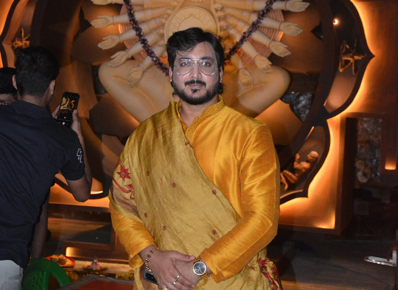 Tantra Avishikta Gaurav Tribedi teaching how to identify Vastu doshas without demolition at Nabatara Institute event.